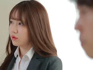 Kỷ lục thực sự của nữ thần dâm đãng "Nhật ký" ~ các anh chàng lực lưỡng đã bắn tung nữ thần ngực khủng nhất, bóp tinh dịch của cô ta một cách điên cuồng và hét lên trong cực khoái...
