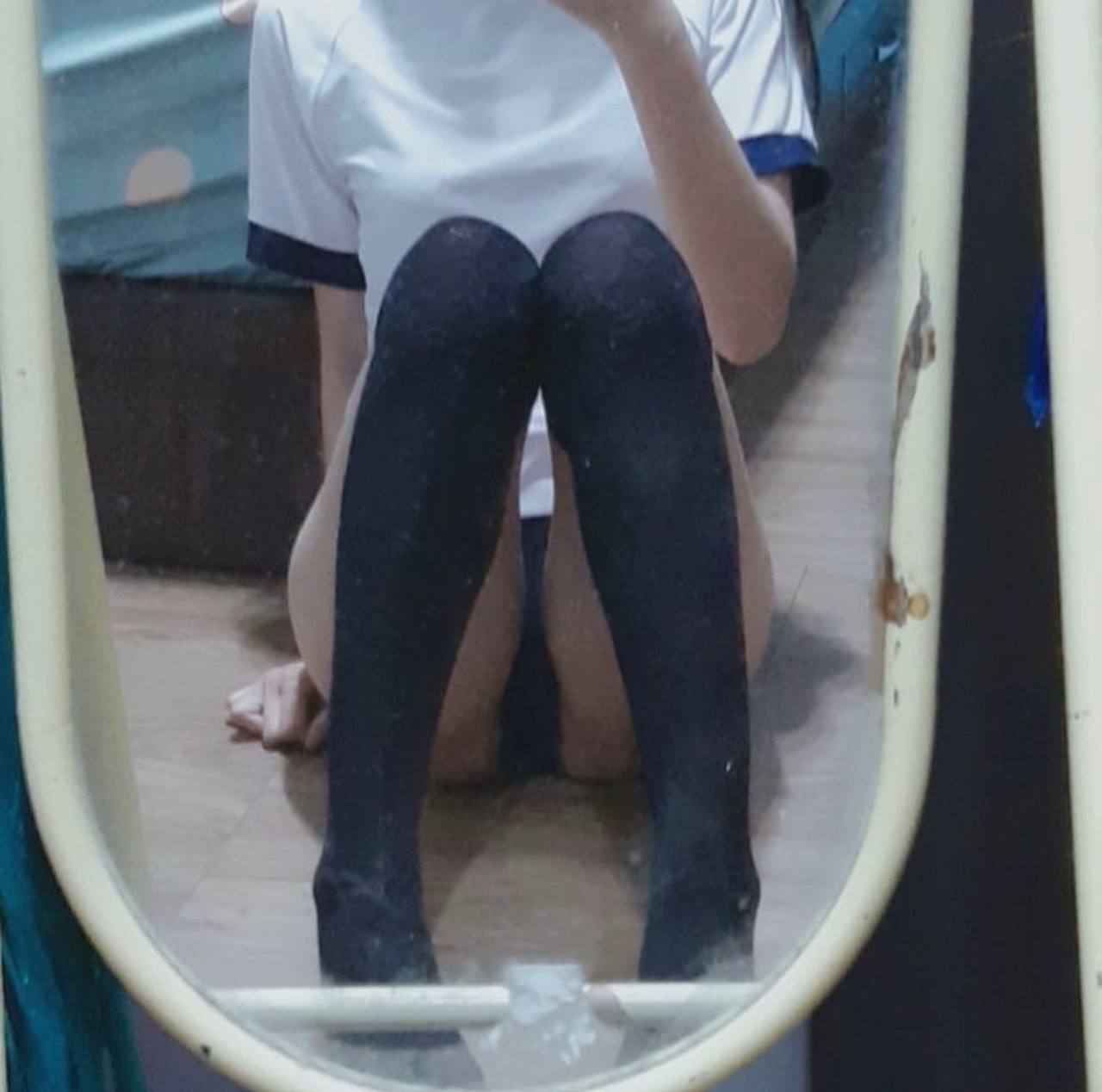 Bị Người chồng thờ ơ, bà xã dần có tình cảm và muốn có con với bố chồng